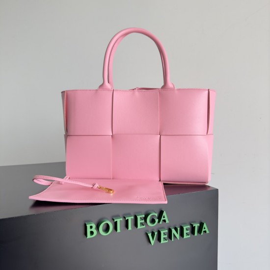 Bottega Veneta Arco Tote Size：30*20*11.5cm