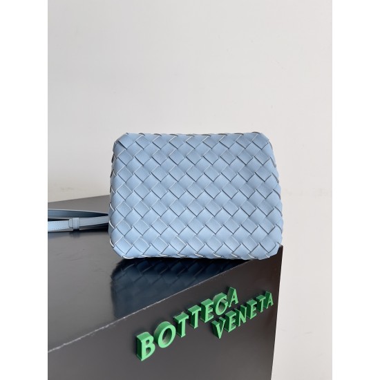 Bottega Veneta Small Parachute