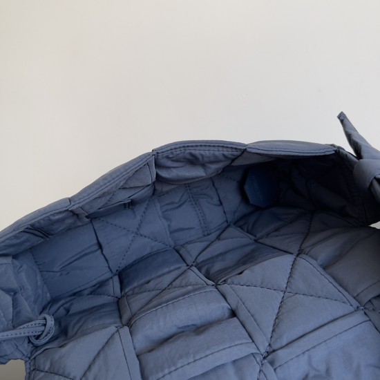 Bottega Veneta Cassette