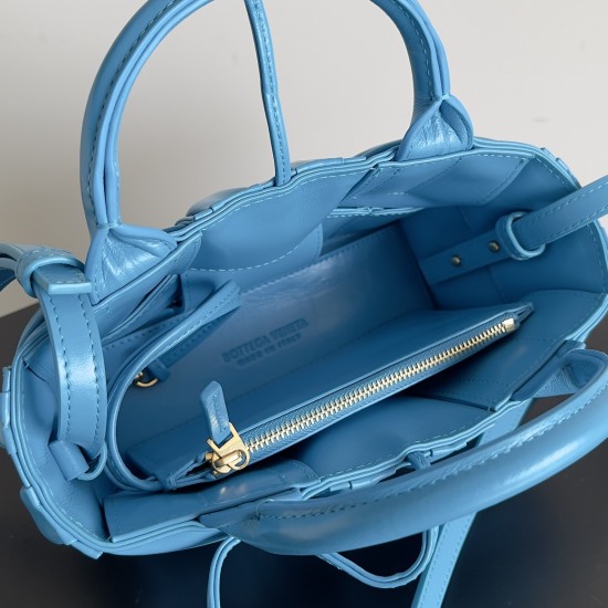 Bottega Veneta Mini Arco Tote Bottega Veneta Mini Arco Tote