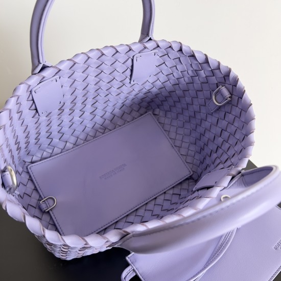 Bottega Veneta Mini Cabat