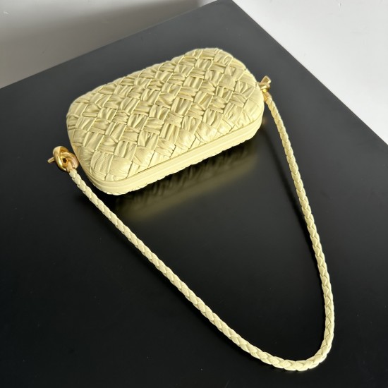 BottegaVeneta Knot Dinner bag