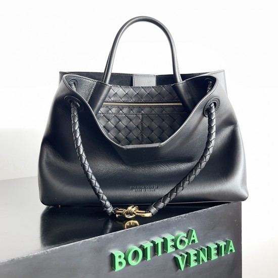 Bottega Veneta Medium Andiamo