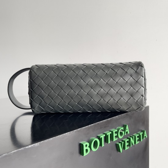 Bottega Veneta Intrecciato Travel Pouch