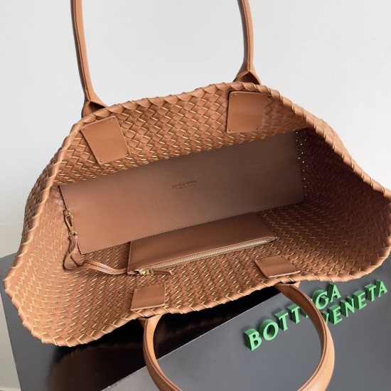 Bottega Veneta Large Cabat