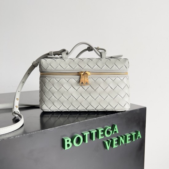 Bottega Veneta Bang Bang