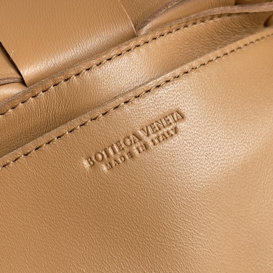 Bottega Veneta Cassette