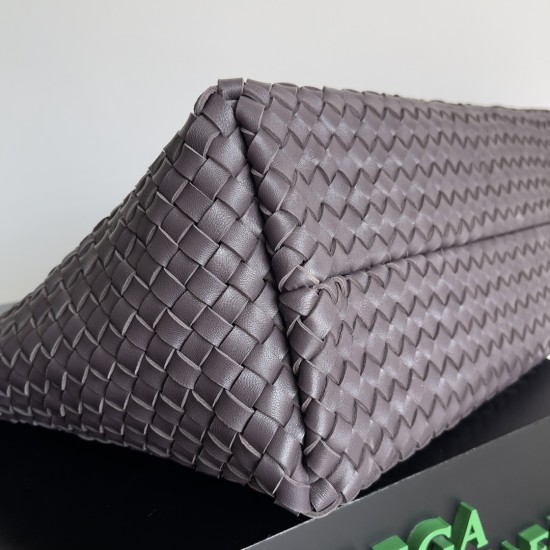Bottega Veneta Large Cabat