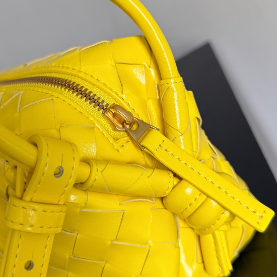 Bottega Veneta Top Handle Loop