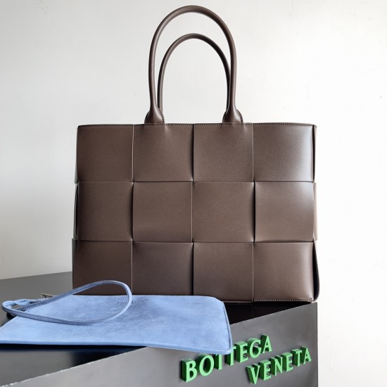 BottegaVeneta Arco Tote