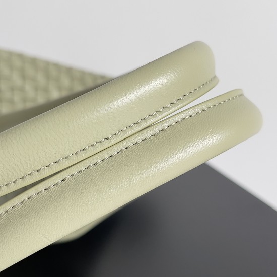 Bottega Veneta Large Cabat