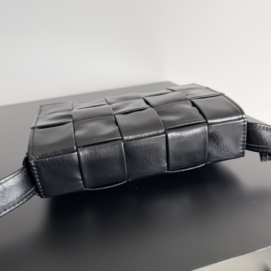 Bottega Veneta Cassette