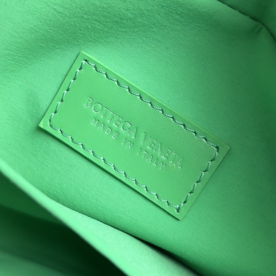 Bottega Veneta Intrecciato Travel Pouch