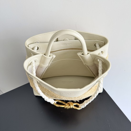 Bottega Veneta Small Andiamo