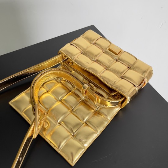 Bottega Veneta Cassette Bottega Veneta Cassette