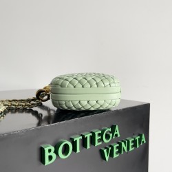 Bottega Veneta Knot Chain Bottega Veneta Knot Chain