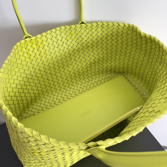 Bottega Veneta Large Cabat