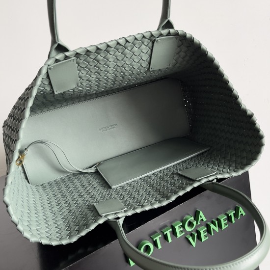 Bottega Veneta Large Cabat