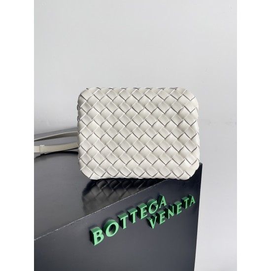 Bottega Veneta Small Parachute