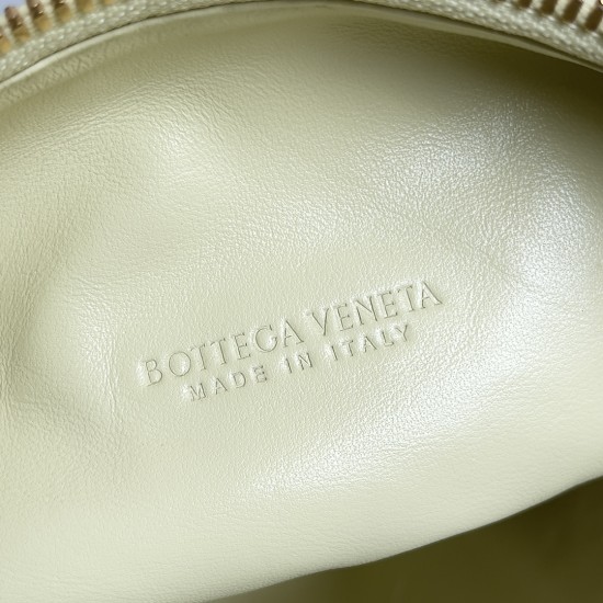 Bottega Veneta Jodie