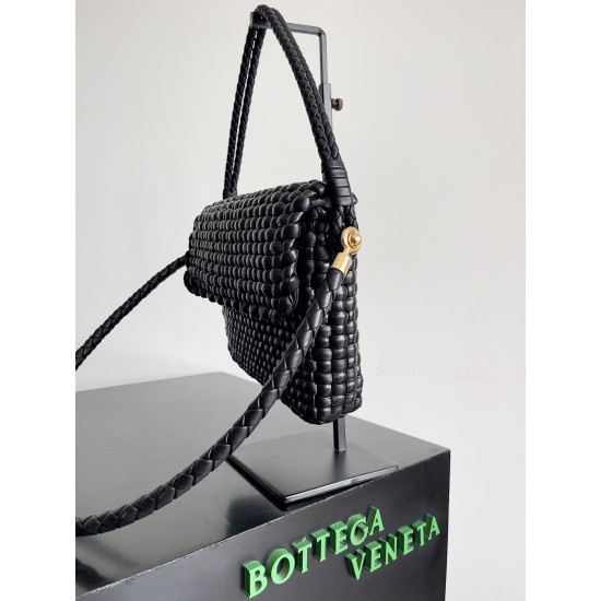 Bottega Veneta Swing