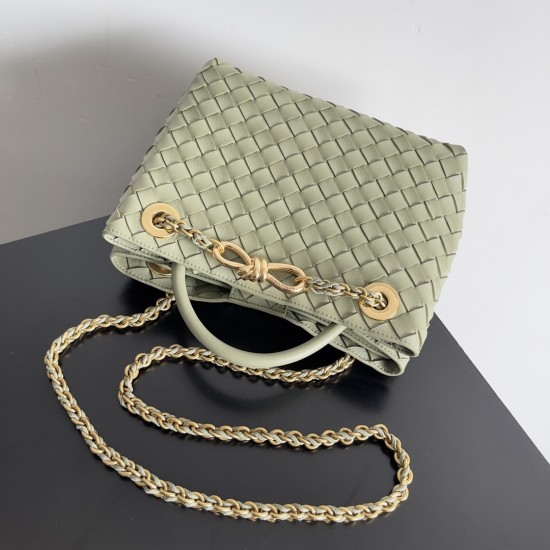 Bottega Veneta Small Andiamo Chain