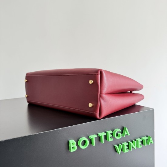 Bottega Veneta Medium Andiamo