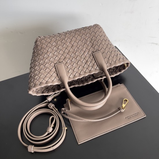 Bottega Veneta Mini Cabat