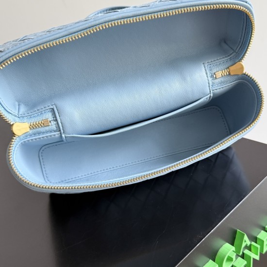 Bottega Veneta Bang Bang