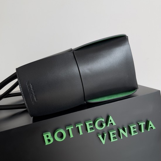 Bottega Veneta Arco Tote Bag