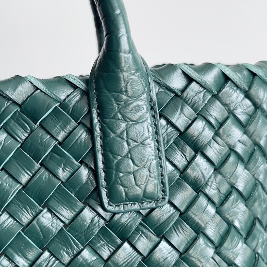 Bottega Veneta Mini Cabat