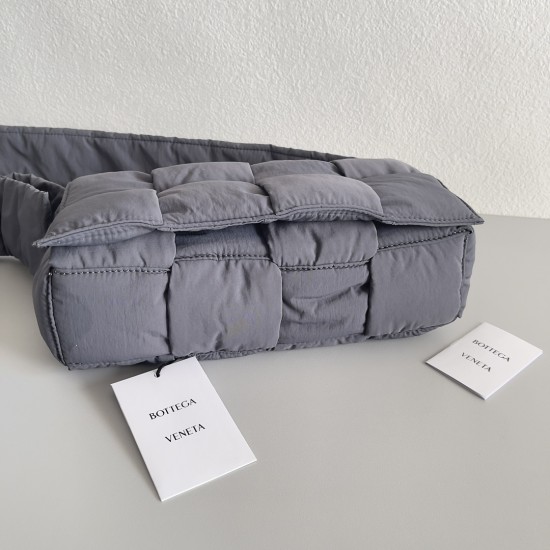 Bottega Veneta Cassette