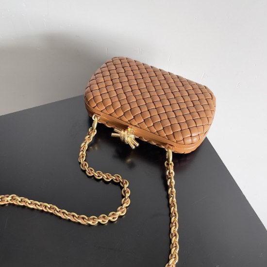 Bottega Veneta Knot Chain