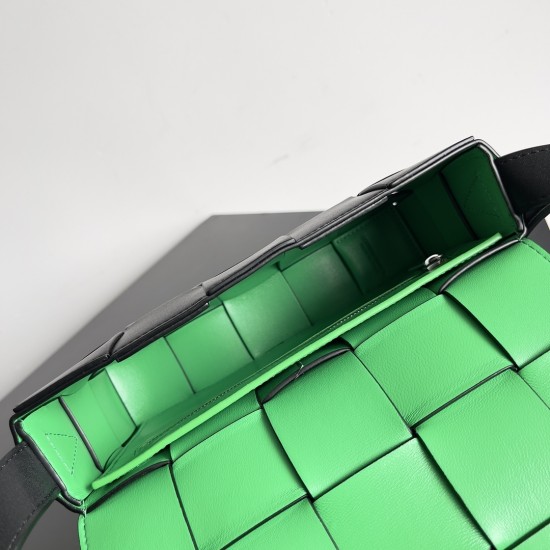 Bottega Veneta Cassette