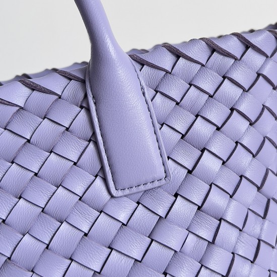 Bottega Veneta Mini Cabat