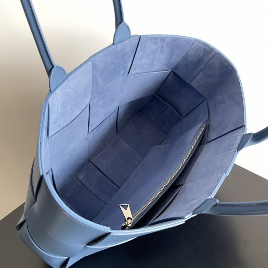 BottegaVeneta Arco Tote