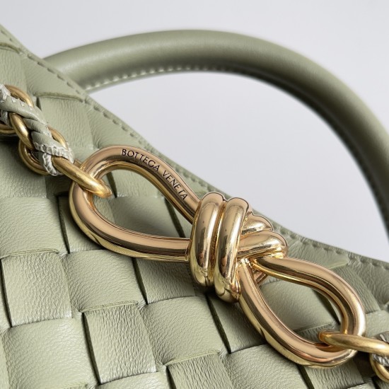 Bottega Veneta Small Andiamo Chain