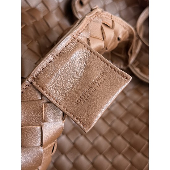 Bottega Veneta Campana