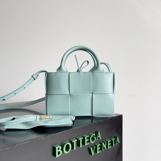 Bottega Veneta Mini Arco Tote