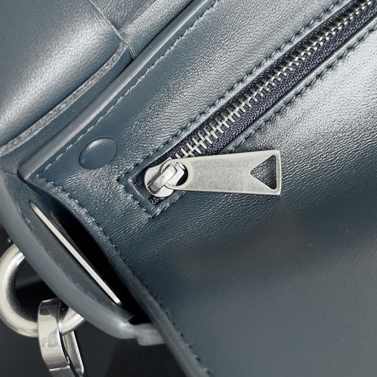 Bottega Veneta Cassette