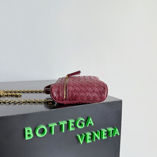 Bottega Veneta Soft Vanity